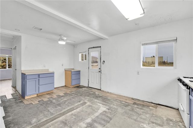 7124 Wall Street, Yucca Valley, CA 92284