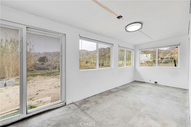 7124 Wall Street, Yucca Valley, CA 92284