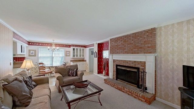 628 Perrin Drive, Spartanburg, SC 29307