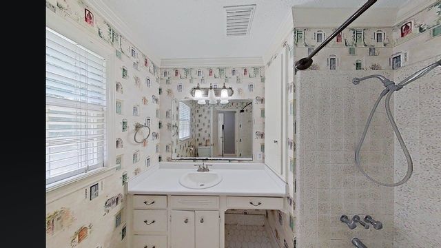 628 Perrin Drive, Spartanburg, SC 29307