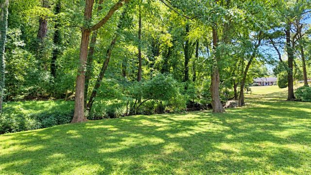 628 Perrin Drive, Spartanburg, SC 29307