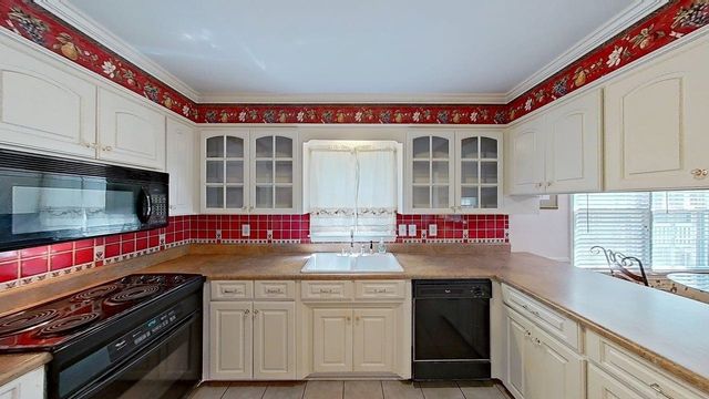 628 Perrin Drive, Spartanburg, SC 29307