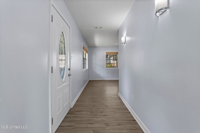 2804 Beachview Drive, Ocean Springs, MS 39564