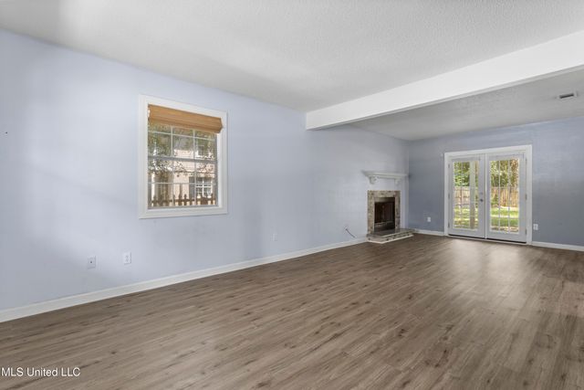 2804 Beachview Drive, Ocean Springs, MS 39564