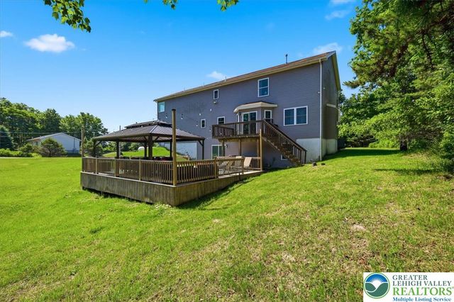1091 Clover Road, Tunkhannock Twp, PA 18334