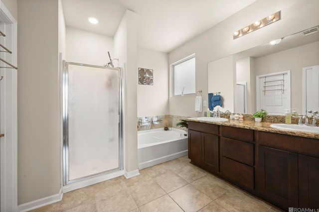 36987 Oak View Ln, Denham Springs, LA 70706