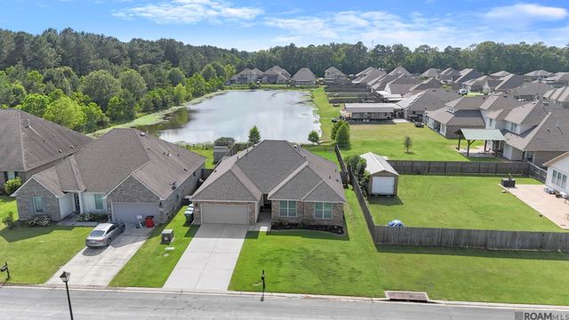 36987 Oak View Ln, Denham Springs, LA 70706