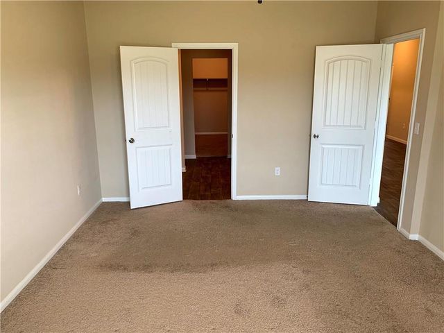 160 Cherry Blossom DR, Kyle, TX 78640