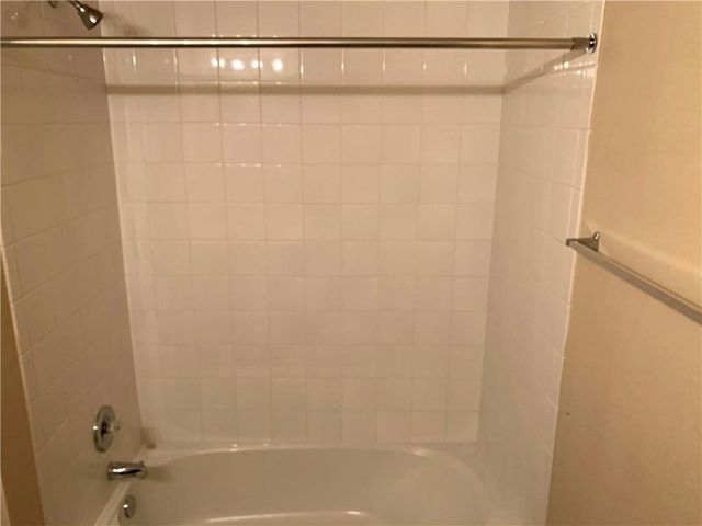 160 Cherry Blossom DR, Kyle, TX 78640