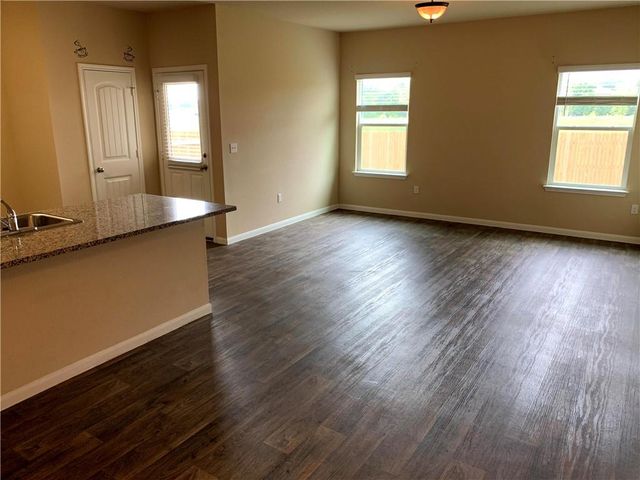 160 Cherry Blossom DR, Kyle, TX 78640