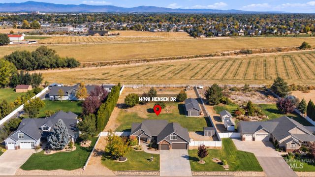 14790 Hensen Dr, Nampa, ID 83651 property photo