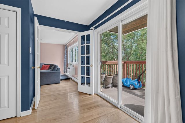 762 Dempster Street D212, Mount Prospect, IL 60056
