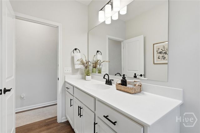 30 Henslow Field, Savannah, GA 31419