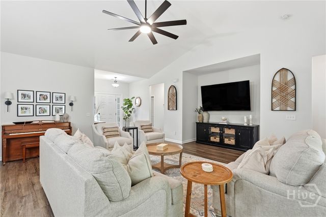 30 Henslow Field, Savannah, GA 31419