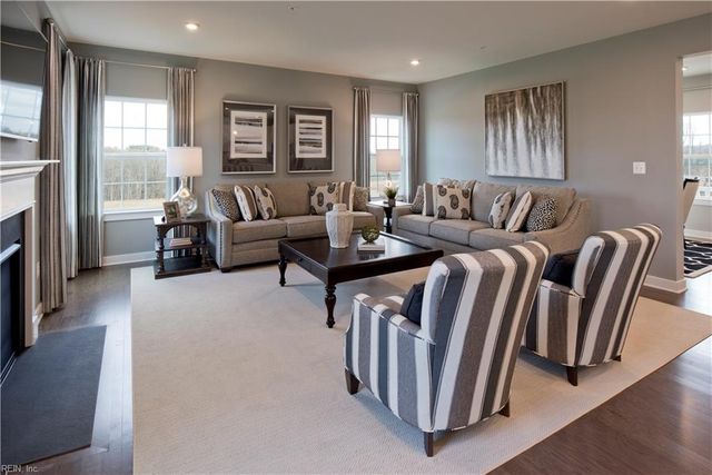 170 Tractor LN, Moyock, NC 27958