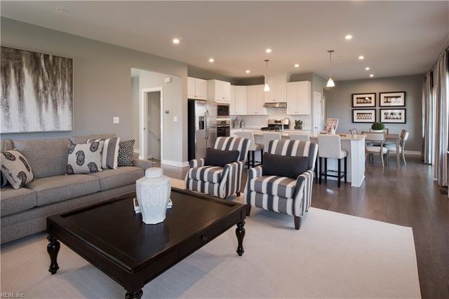 170 Tractor LN, Moyock, NC 27958