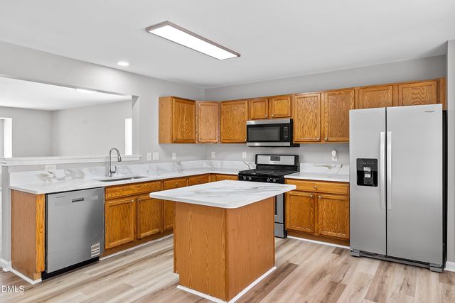 5101 Neuse Commons Lane, Raleigh, NC 27616