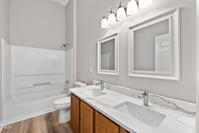 5101 Neuse Commons Lane, Raleigh, NC 27616