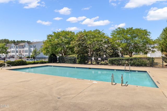 5101 Neuse Commons Lane, Raleigh, NC 27616