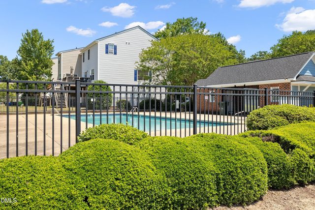 5101 Neuse Commons Lane, Raleigh, NC 27616