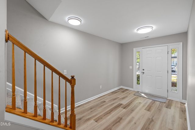 5101 Neuse Commons Lane, Raleigh, NC 27616