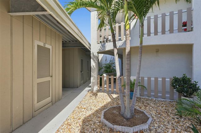 6300 FLOTILLA DRIVE 81, Holmes Beach, FL 34217