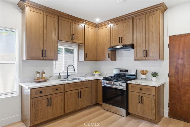 812 Alpine Street, Los Angeles, CA 90012