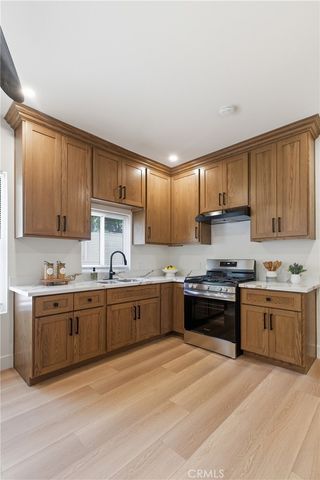 812 Alpine Street, Los Angeles, CA 90012
