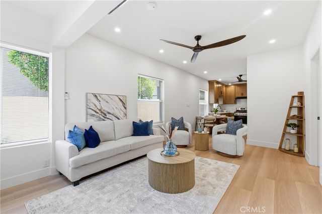 812 Alpine Street, Los Angeles, CA 90012