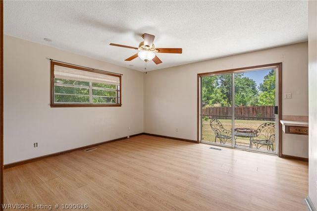 1300 Southridge Lane, Fort Smith, AR 72908