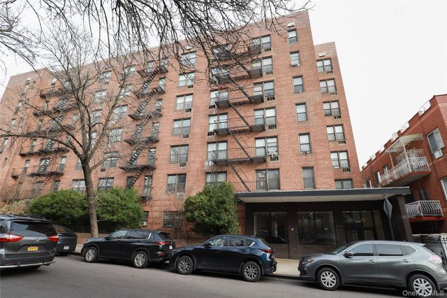 53-11 90th Street 6C, Elmhurst, NY 11373