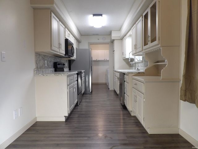 201 N Garrison Street, Ashley, IN 46705