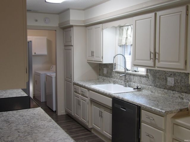 201 N Garrison Street, Ashley, IN 46705