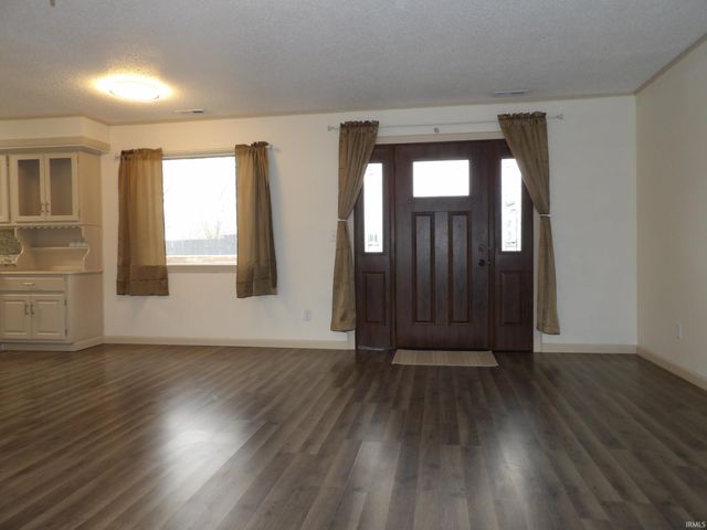 201 N Garrison Street, Ashley, IN 46705