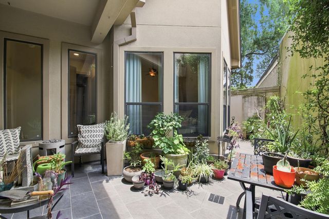 4057 Breakwood Drive, Houston, TX 77025
