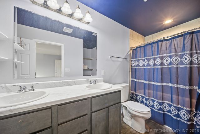 1006 Woodland Road, Claremore, OK 74019