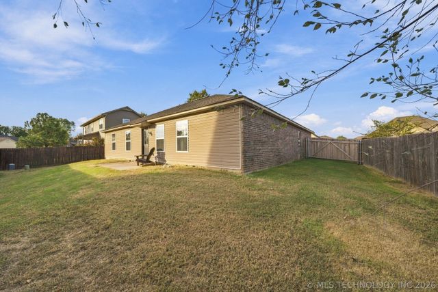 1006 Woodland Road, Claremore, OK 74019