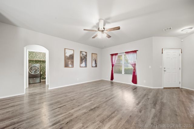 1006 Woodland Road, Claremore, OK 74019
