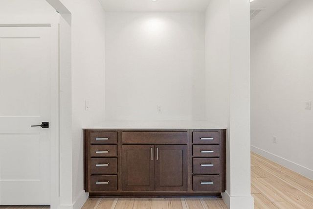 4 Dalewood DR, Wimberley, TX 78676
