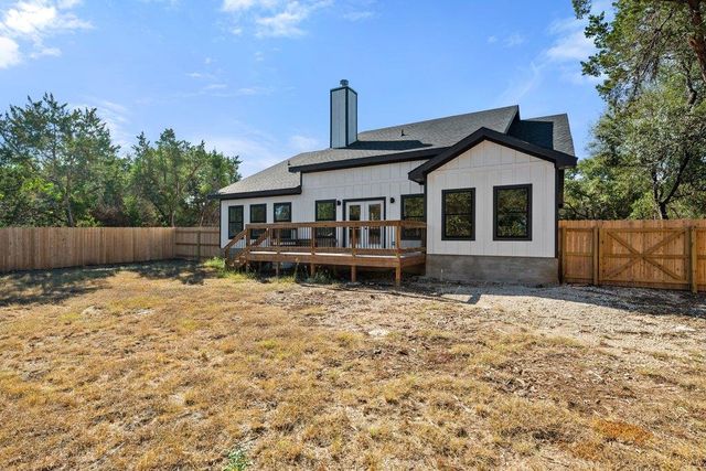 4 Dalewood DR, Wimberley, TX 78676