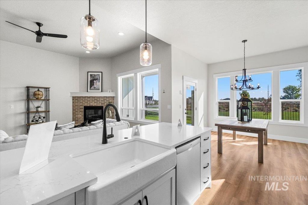 1010 Whitewater Way, Emmett, ID 83617
