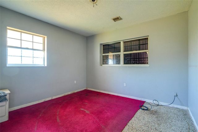 2405 21ST AVENUE W, Bradenton, FL 34205