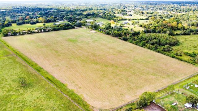 13801 Cedar Street, Santa Fe, TX 77517