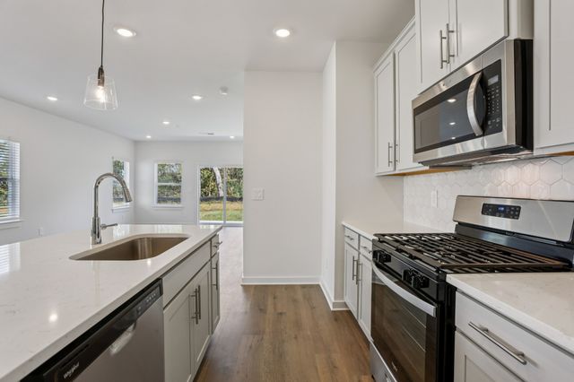 1541 Bear Branch Trce, Columbia, TN 38401