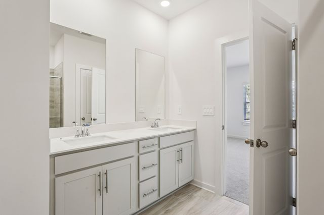 1541 Bear Branch Trce, Columbia, TN 38401