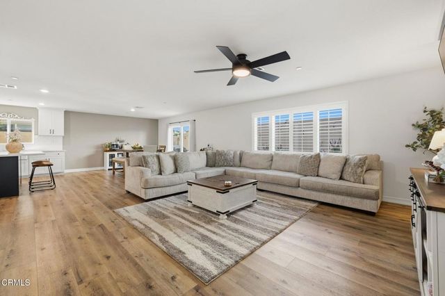 454 Celebration Lane, Santa Paula, CA 93060