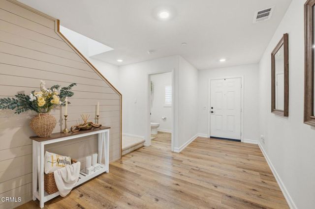 454 Celebration Lane, Santa Paula, CA 93060