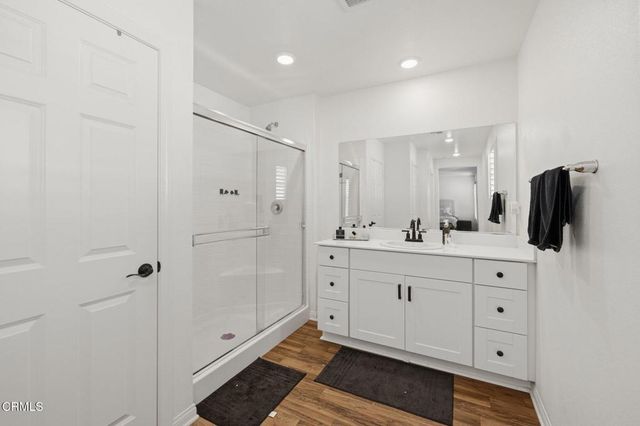 454 Celebration Lane, Santa Paula, CA 93060