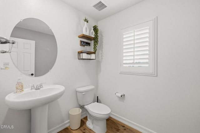 454 Celebration Lane, Santa Paula, CA 93060