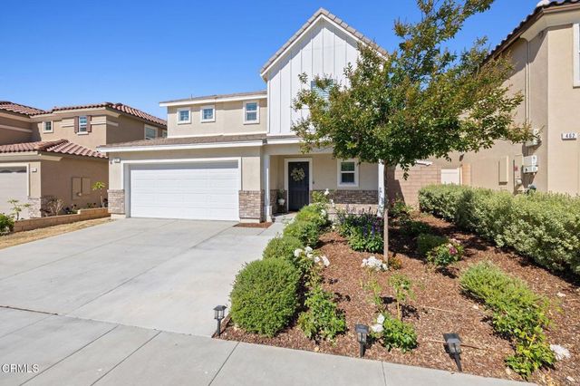 454 Celebration Lane, Santa Paula, CA 93060